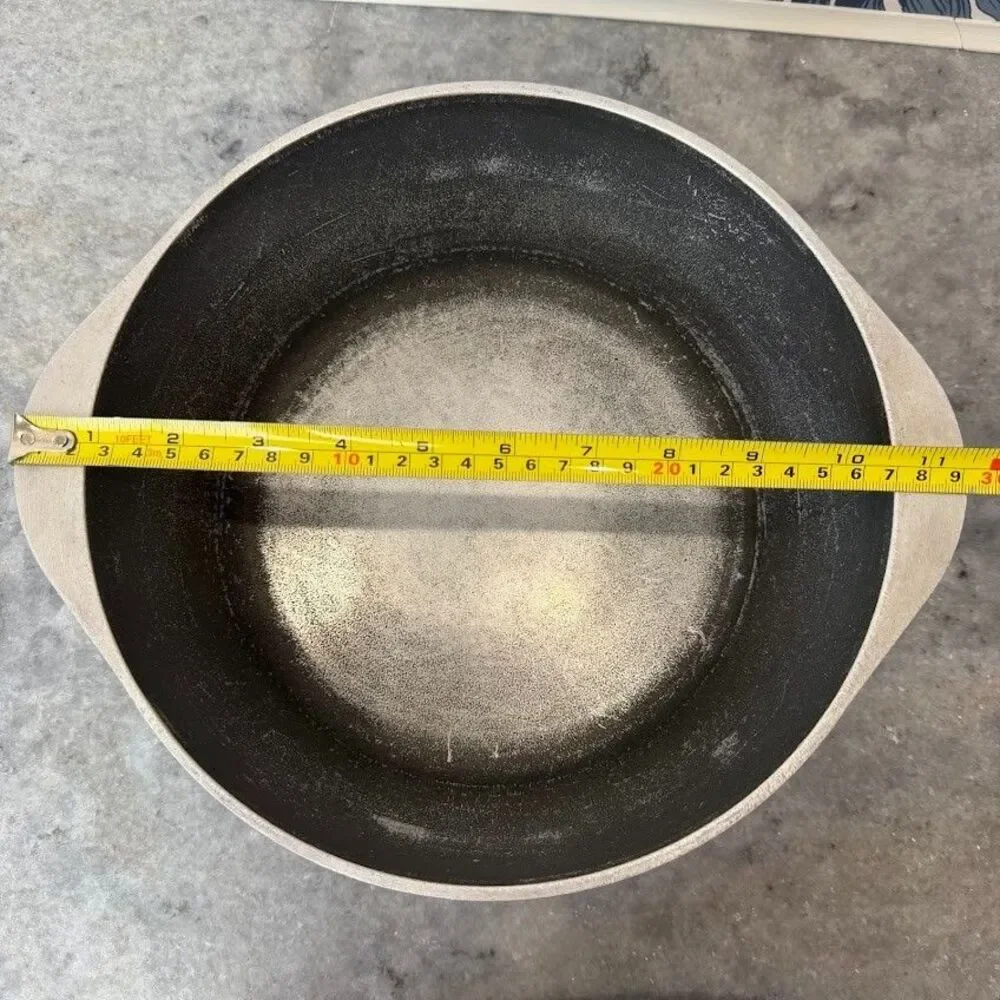 Vintage Speckled Blue Grey Club Cast Aluminum 4 Quart Pot